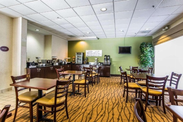 Sleep Inn Airport image 27